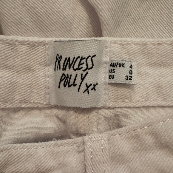 Women's White Jeans - Picture 4 of 4